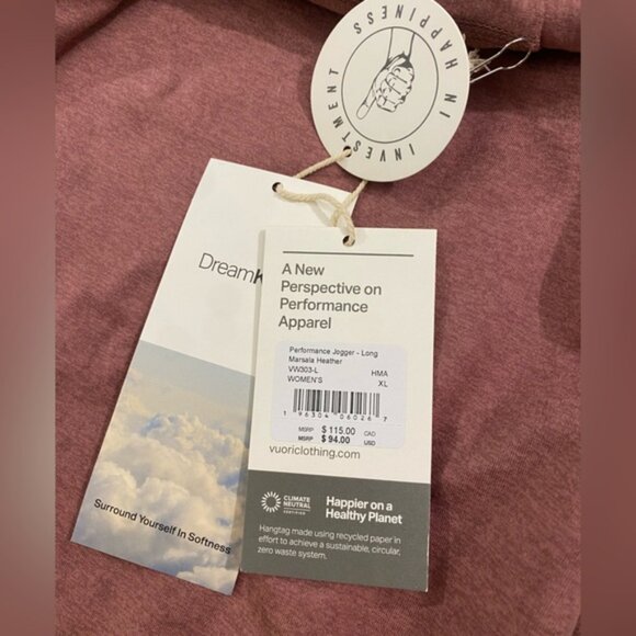 Vuori Joggers - Picture 8 of 8